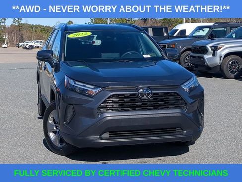 Used 2022 Toyota RAV4 XLE image 2