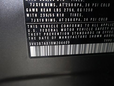 Used 2024 Volkswagen Tiguan SE image 48