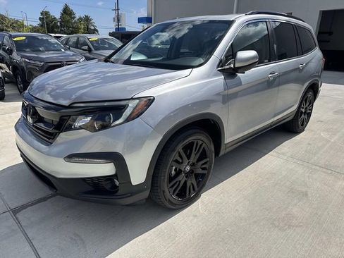 Used 2021 Honda Pilot Special Edition image 3
