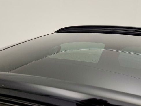 Used 2025 Maserati Grecale Folgore AWD/4WD image 10