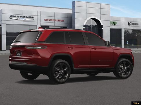 New 2025 Jeep Grand Cherokee Altitude image 8