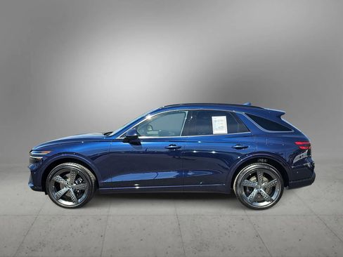 Used 2025 Genesis GV70 3.5T Sport w/ Sport Prestige Package image 5