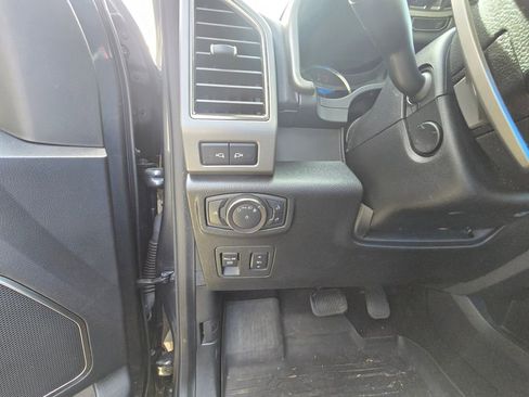 Certified 2019 Ford F150 Raptor w/ Equipment Group 802A Luxury image 11