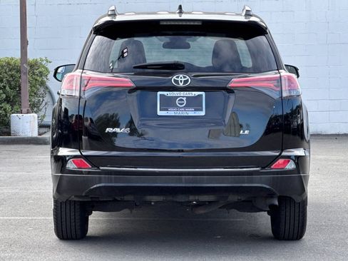 Used 2018 Toyota RAV4 LE w/ All Weather Liner Package AWD/4WD image 7