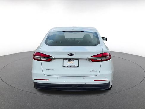 Used 2019 Ford Fusion SE FWD image 10
