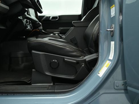 Used 2021 Ford Bronco Badlands AWD/4WD image 8