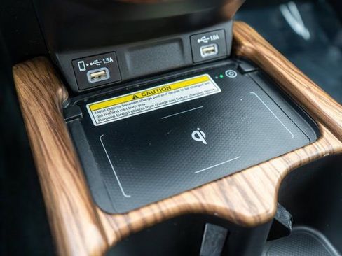 Used 2021 Honda CR-V Touring image 37