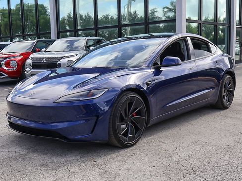 Used 2024 Tesla Model 3 Performance AWD/4WD image 11