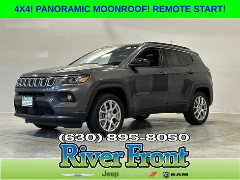 Used 2023 Jeep Compass Latitude w/ Sun and Sound Group AWD/4WD image 1