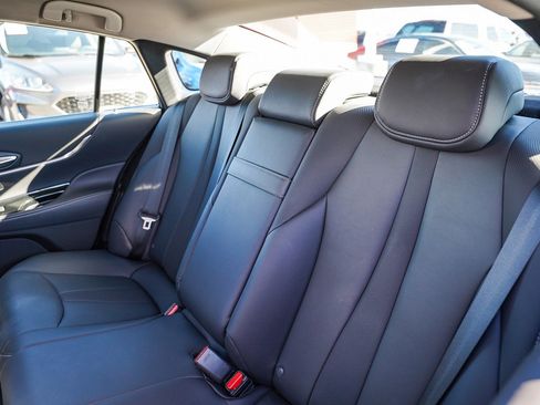 Certified 2022 Toyota Mirai XLE image 19