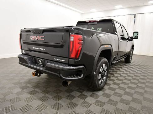 Used 2024 GMC Sierra 2500 Denali w/ Denali Reserve Package AWD/4WD image 8
