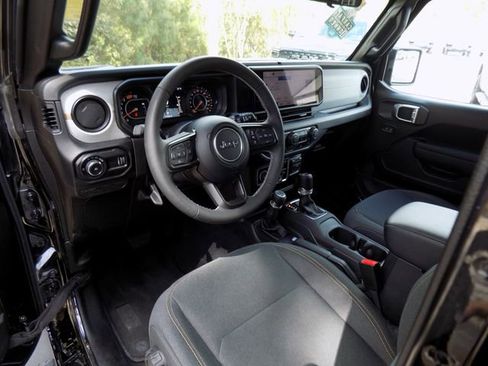 Certified 2025 Jeep Wrangler Unlimited Sport AWD/4WD image 21