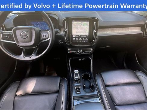 Certified 2026 Volvo XC40 B5 Plus AWD/4WD image 21