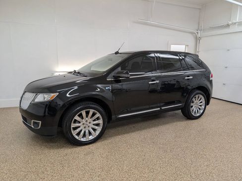 Used 2014 Lincoln MKX AWD w/ Equipment Group 101A image 1