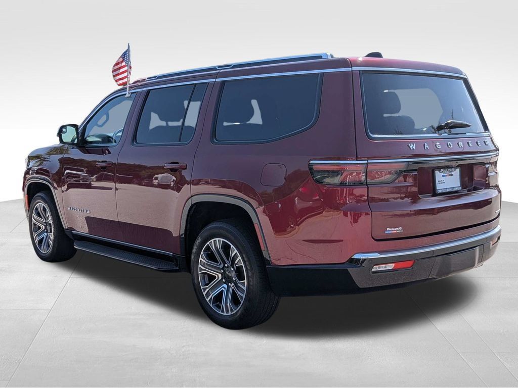 Used 2024 Jeep Wagoneer Series II AWD/4WD image 6