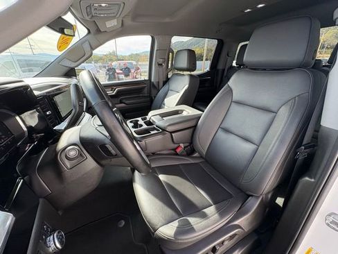 Used 2024 GMC Sierra 1500 SLT image 25