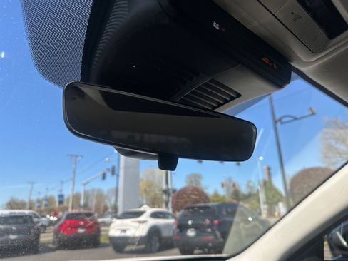 Used 2025 MAZDA CX-50 AWD 2.5 S w/ Preferred Package image 16