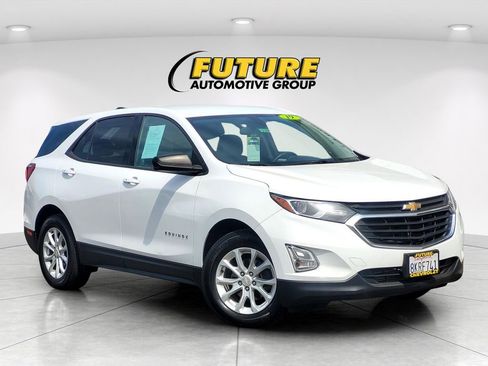 Used 2019 Chevrolet Equinox LS FWD image 1