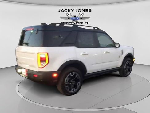 New 2025 Ford Bronco Sport Outer Banks AWD/4WD image 8