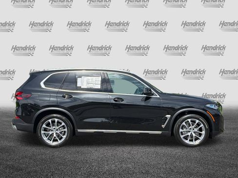 New 2026 BMW X5 xDrive40i w/ Premium Package AWD/4WD image 5