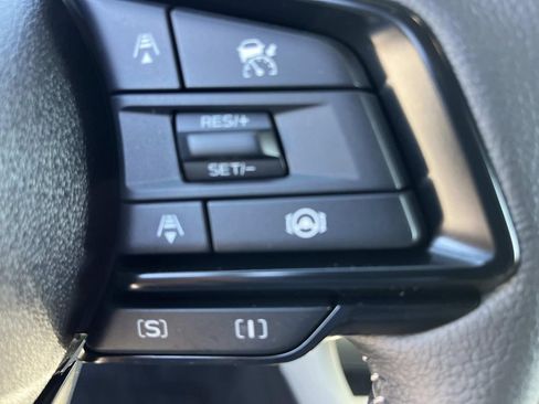 Used 2025 Subaru Forester Premium w/ Convenience Package #2 AWD/4WD image 33