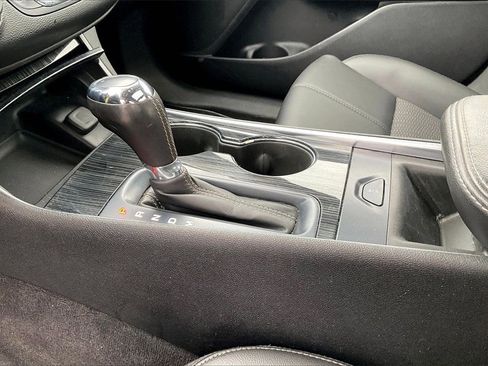 Used 2016 Chevrolet Impala LT w/ Convenience Package image 21