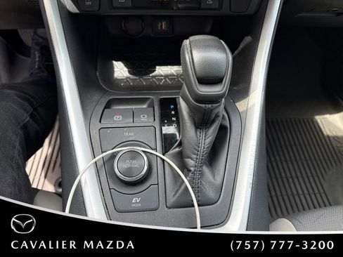 Used 2024 Toyota RAV4 XLE w/ Convenience Package AWD/4WD image 16
