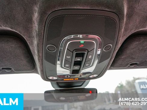 Used 2021 Lamborghini Urus image 37