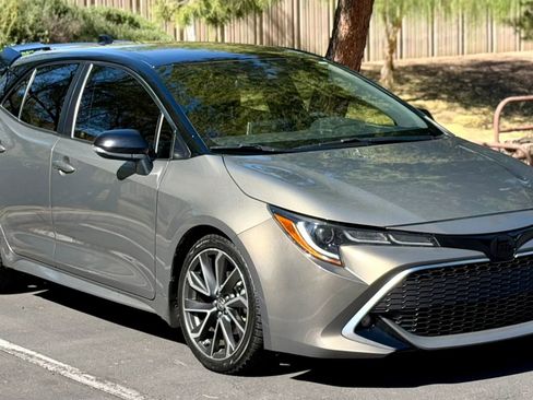 Used 2020 Toyota Corolla XSE image 1