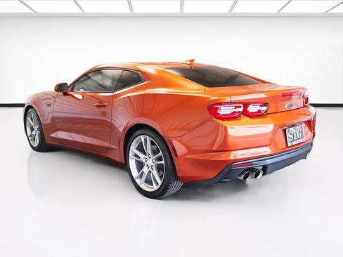 Used 2022 Chevrolet Camaro LT RWD image 6