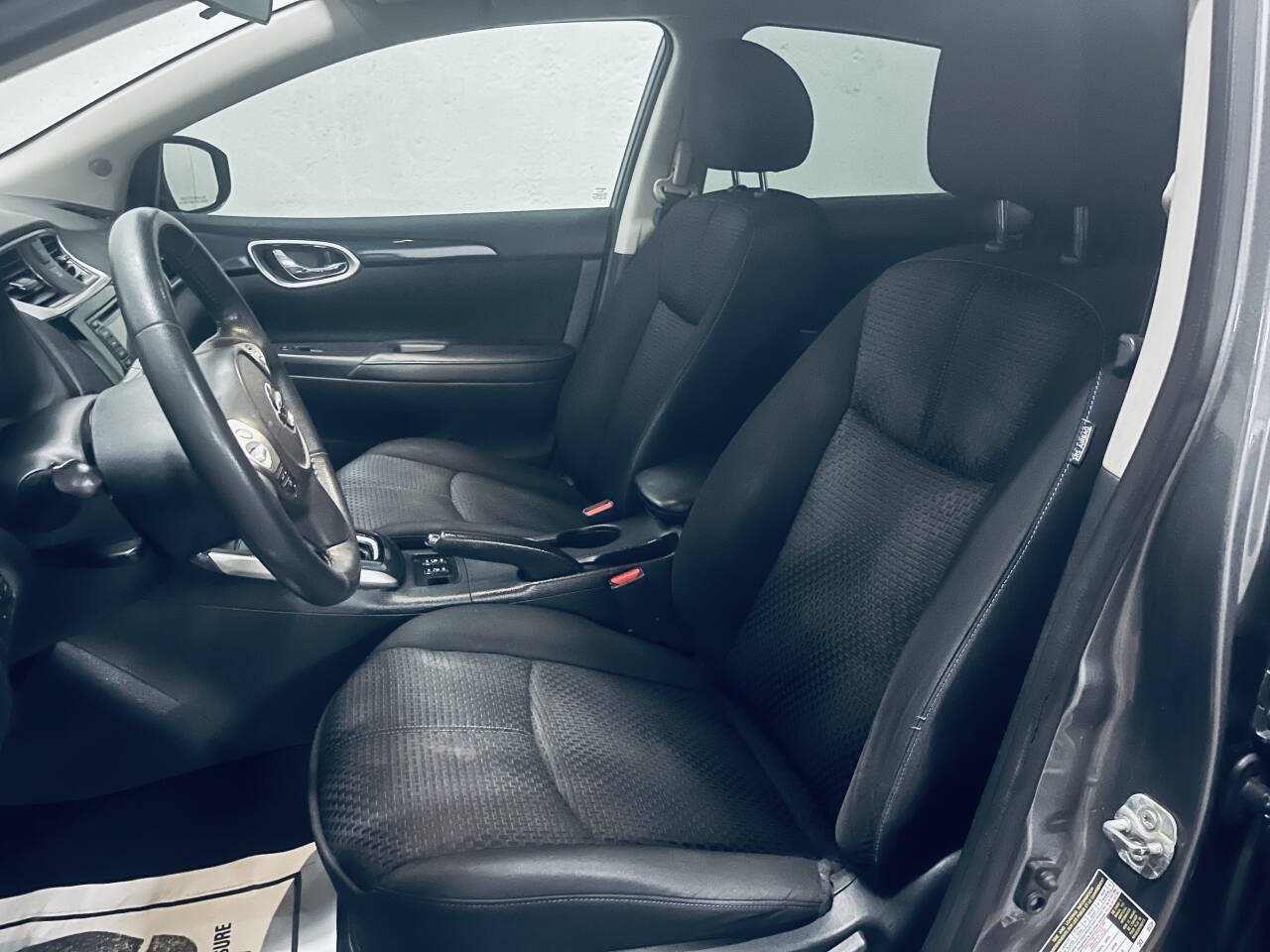 Used 2018 Nissan Sentra SR FWD image 16