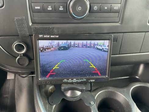 Used 2012 Chevrolet Express 1500 image 19