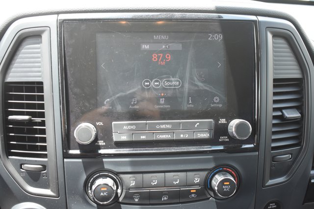 Used 2023 Nissan Titan SV RWD image 21