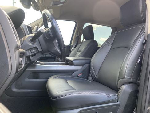 Used 2019 RAM 2500 Big Horn w/ Towing Technology Group image 7