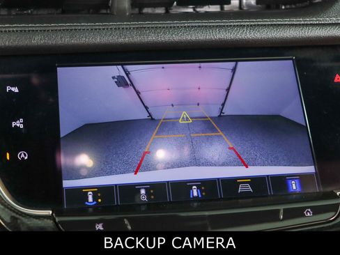 Used 2023 Cadillac XT6 Sport w/ Technology Package image 19