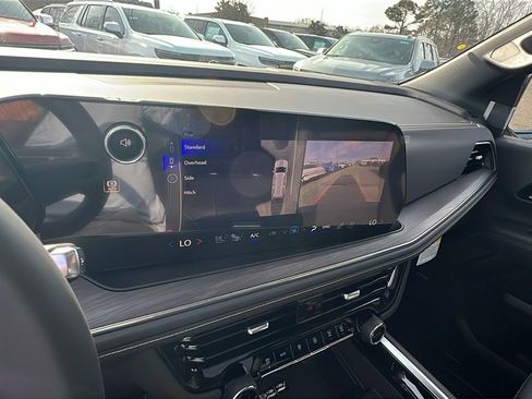 New 2026 Chevrolet Suburban Premier w/ Sun And Tow Package image 27