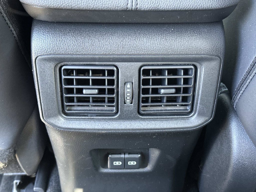 Used 2025 Toyota RAV4 XLE Premium w/ Weather Package FWD image 18