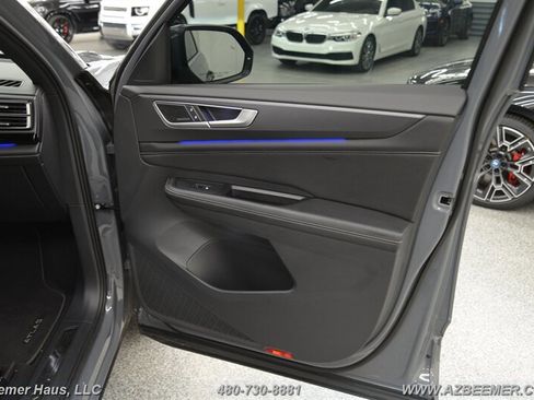 Used 2024 Volkswagen Atlas Cross Sport SEL Premium R-Line image 41