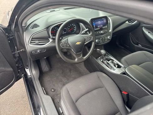 Used 2024 Chevrolet Malibu LT FWD image 9
