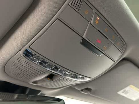 Certified 2022 Mercedes-Benz GLC 300 4MATIC image 23