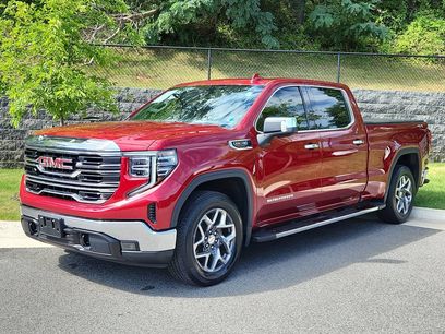 Used 2022 GMC Sierra 1500 SLT w/ SLT Convenience Package