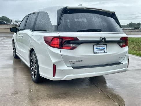 Used 2026 Honda Odyssey Elite image 5