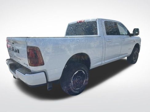 Used 2026 RAM 2500 Laramie AWD/4WD image 25