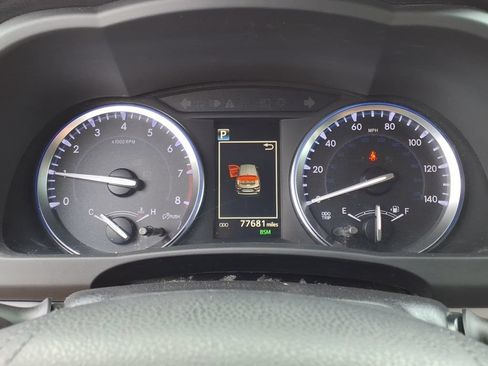 Certified 2019 Toyota Highlander XLE AWD/4WD image 18