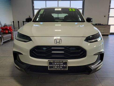 Used 2023 Honda HR-V Sport image 8