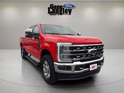 Used 2023 Ford F250 Lariat w/ Chrome Package image 1