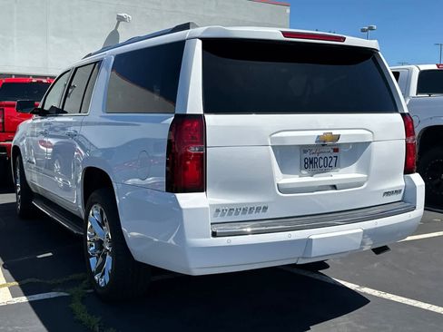 Used 2019 Chevrolet Suburban Premier AWD/4WD image 4