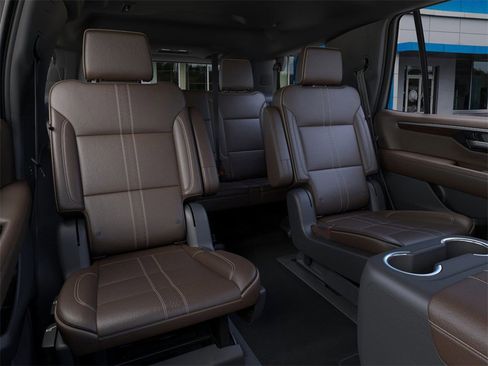 New 2025 Chevrolet Tahoe High Country w/ LPO, Chrome Package image 17