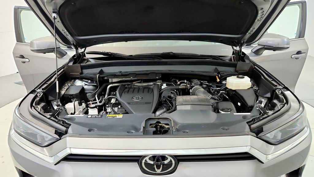 Certified 2025 Toyota Grand Highlander AWD Hybrid image 49