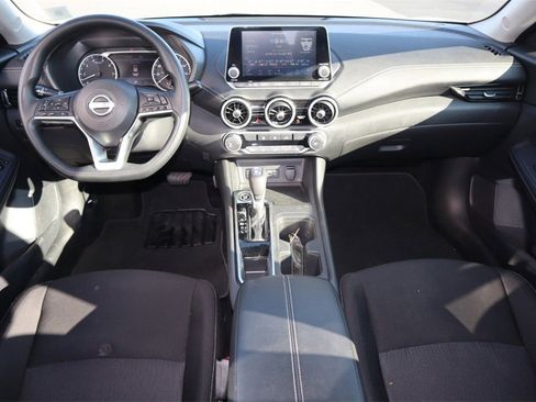 Certified 2025 Nissan Sentra SV image 15